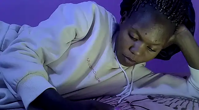 Snapshot of Cute_tamara chatting on 8, 12, 2024 Cute tamara online show from 8, 12, 2024