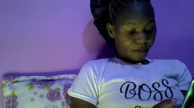 Snapshot of Cute_tamara chatting on 12, 12, 2024 Cute tamara online show from 12, 12, 2024