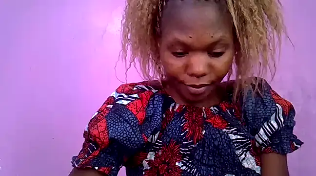 Snapshot of Cute_tamara chatting on 16, 12, 2024 Cute tamara online show from 16, 12, 2024