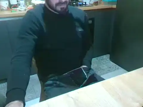 Snapshot of giorgakaci69 chatting on 23, 12, 2024 giorgakaci69 online show from 23, 12, 2024