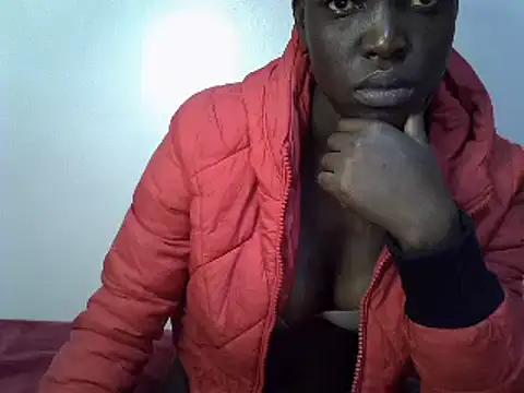 Snapshot of heather_savage chatting on 30, 6, 2026 heather savage online show from 30, 6, 2026