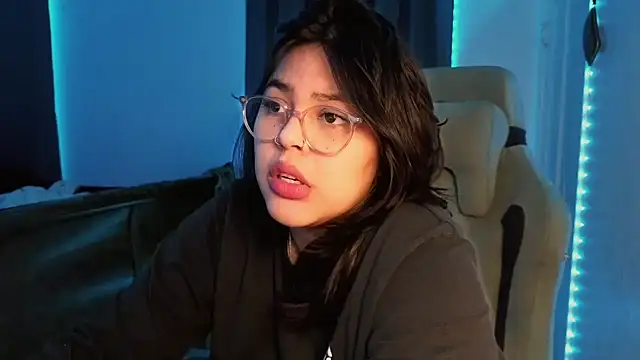 Snapshot of miacanela_xo chatting on 10, 1, 2026 miacanela xo online show from 10, 1, 2026