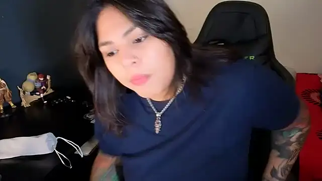 Snapshot of miacanela_xo chatting on 22, 4, 2026 miacanela xo online show from 22, 4, 2026