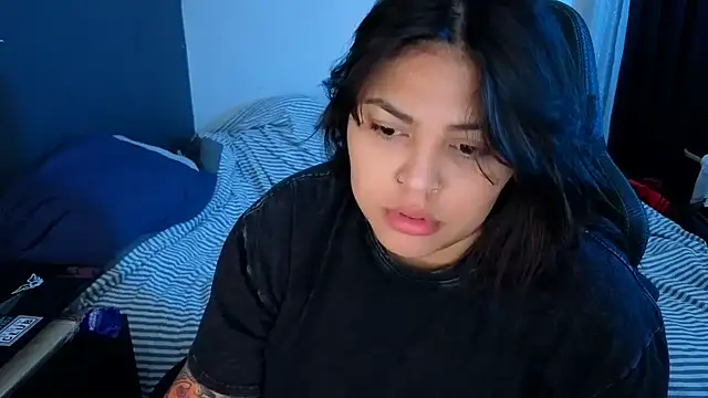 Snapshot of miacanela_xo chatting on 25, 4, 2026 miacanela xo online show from 25, 4, 2026