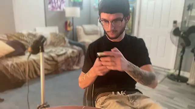 hungkubenski online show from 15, 12, 2025