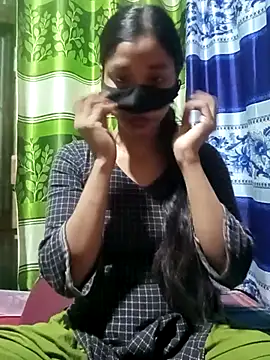 Snapshot of Aruyeshi- chatting on 19, 2, 2025 Aruyeshi- online show from 19, 2, 2025