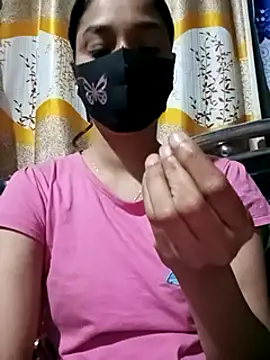 Snapshot of Aruyeshi- chatting on 11, 3, 2025 Aruyeshi- online show from 11, 3, 2025