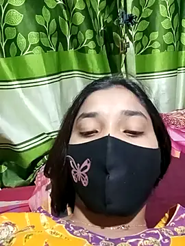 Snapshot of Aruyeshi- chatting on 13, 3, 2025 Aruyeshi- online show from 13, 3, 2025