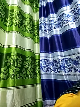 Snapshot of Aruyeshi- chatting on 17, 3, 2025 Aruyeshi- online show from 17, 3, 2025