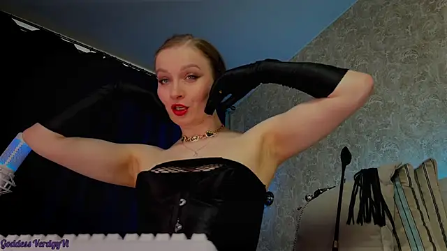 Snapshot of VerdgyMiller chatting on 8, 5, 2026 VerdgyMiller online show from 8, 5, 2026