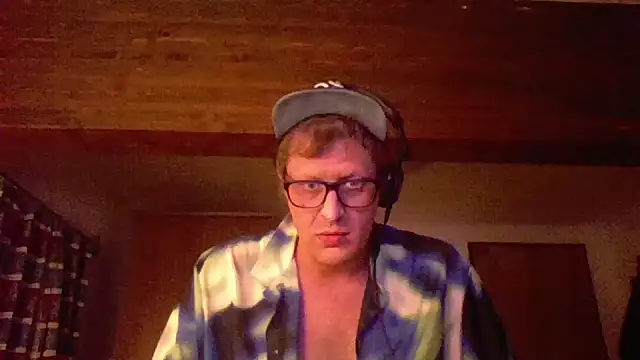 Bigthroaterboy online show from 25, 12, 2024