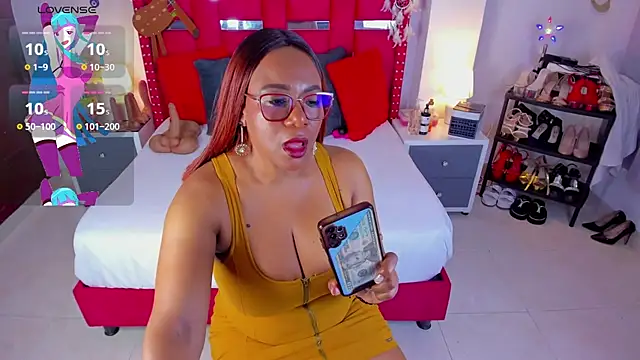 Snapshot of ShantalDior chatting on 27, 12, 2024 ShantalDior online show from 27, 12, 2024
