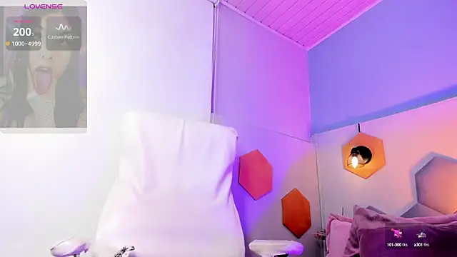 Melissa Koster online show from 16, 3, 2025