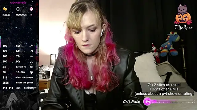 Snapshot of EllieeRose chatting on 22, 3, 2026 EllieeRose online show from 22, 3, 2026