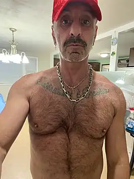 Snapshot of DaddySnowXX chatting on 6, 5, 2026 DaddySnowXX online show from 6, 5, 2026