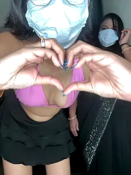 Snapshot of HotIndianCouple__8 chatting on 4, 11, 2025 HotIndianCouple 8 online show from 4, 11, 2025