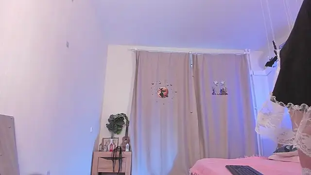 Snapshot of kate_doroty chatting on 25, 10, 2025 kate doroty online show from 25, 10, 2025