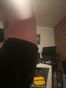 trash4cash online show from 4, 3, 2025