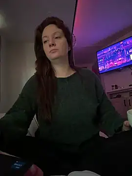 emerieskye20 online show from 19, 1, 2025