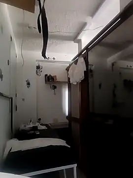 Snapshot of roxy_roxxan chatting on 13, 4, 2026 roxy roxxan online show from 13, 4, 2026