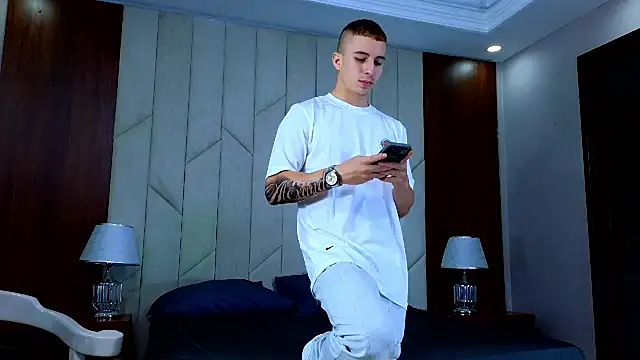 AsmodeoCox online show from 10, 12, 2024