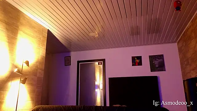 Snapshot of AsmodeoCox chatting on 7, 4, 2026 AsmodeoCox online show from 7, 4, 2026