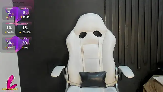 Shayla27 online show from 30, 1, 2025