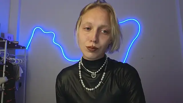 Martha Hoffman online show from 17, 1, 2026