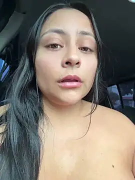 Snapshot of Sol_biglips chatting on 24, 4, 2026 Sol biglips online show from 24, 4, 2026