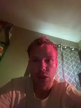 Snapshot of Mikeswanston chatting on 27, 6, 2026 Mikeswanston online show from 27, 6, 2026