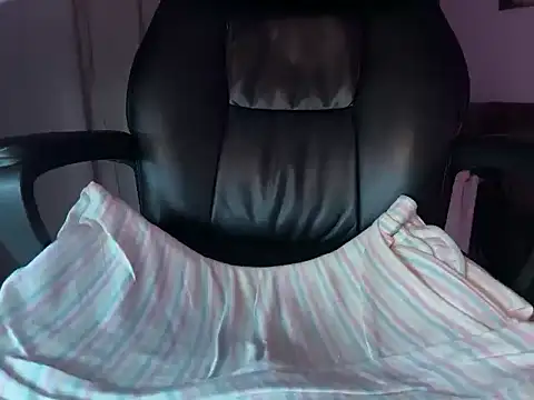 Snapshot of DalvinKros chatting on 31, 10, 2025 DalvinKros online show from 31, 10, 2025