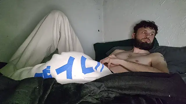 Snapshot of Talenjames4 chatting on 13, 9, 2025 Talenjames4 online show from 13, 9, 2025