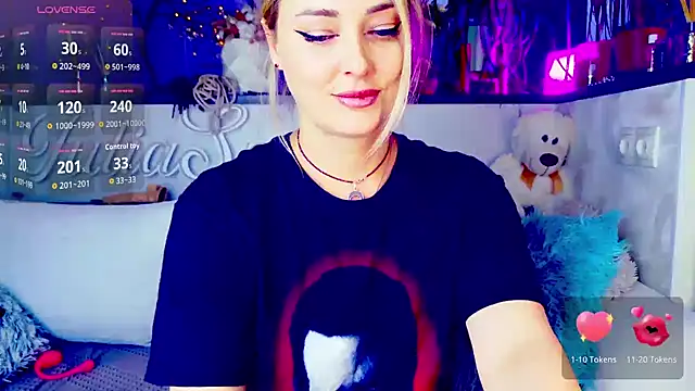  JuliaSpace  online show from 15, 12, 2025