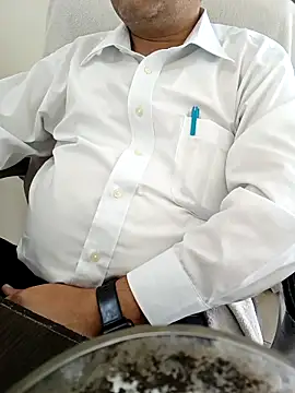 Hot-man39 online show from 11, 3, 2025