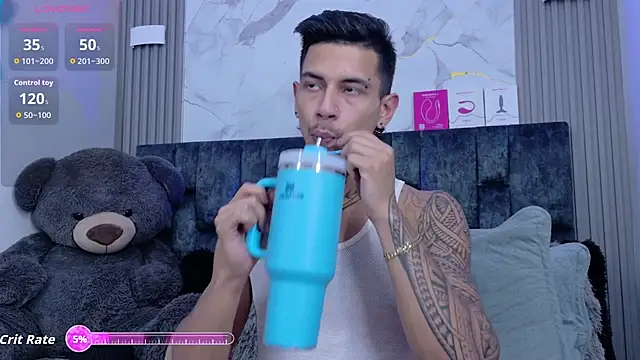 JAYCOB00 online show from 5, 2, 2026