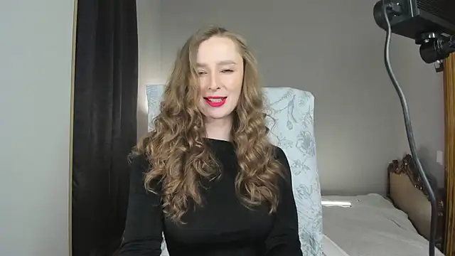 Snapshot of CharlotteWells chatting on 13, 4, 2026 CharlotteWells online show from 13, 4, 2026