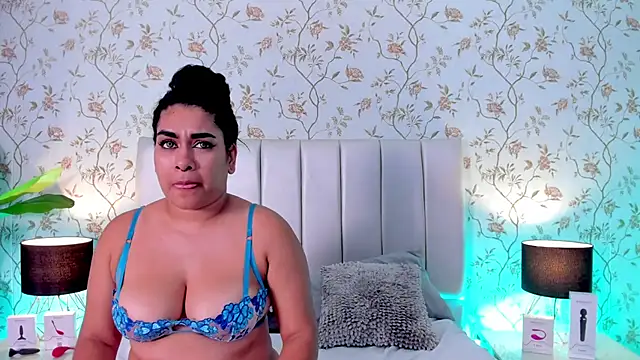 Liana Asaff online show from 25, 2, 2025