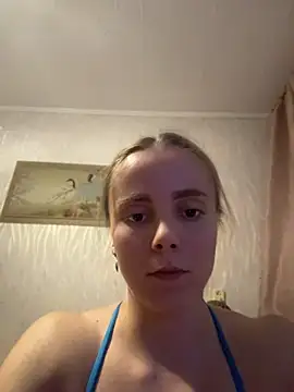 Snapshot of AlisaKissss chatting on 18, 5, 2026 AlisaKissss online show from 18, 5, 2026