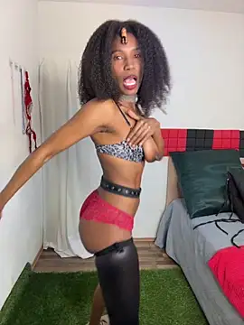 Snapshot of Shantel-Olivia chatting on 4, 5, 2026 Shantel-Olivia online show from 4, 5, 2026