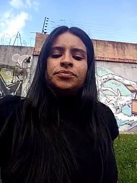 Snapshot of _elektrah chatting on 15, 10, 2025 elektrah online show from 15, 10, 2025