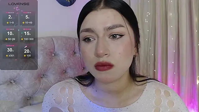 Snapshot of mily_thomson_b_ chatting on 28, 6, 2026 mily thomson b online show from 28, 6, 2026
