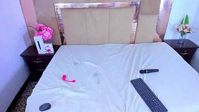 LizBrook online show from 23, 1, 2025