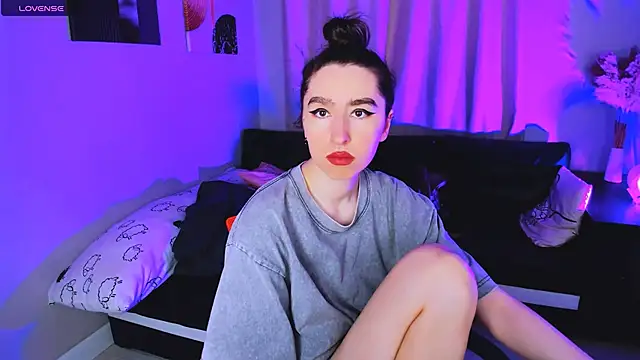 Lily xBabe online show from 19, 11, 2025