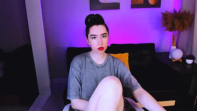 Lily xBabe online show from 28, 6, 2026
