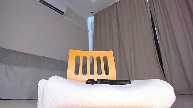 Cherrypie 001 online show from 31, 7, 2026