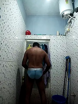 Jonnyjojosex69 online show from 3, 3, 2026