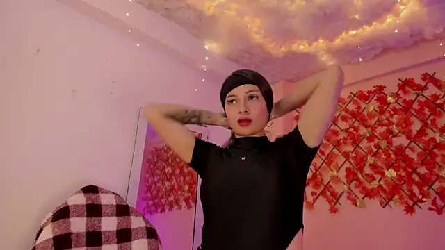 Sweet Candies online show from 3, 2, 2025