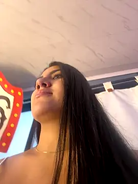 PaulinaDuarte online show from 3, 11, 2025