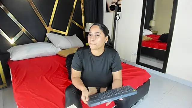 EmiliWilliams online show from 12, 3, 2025