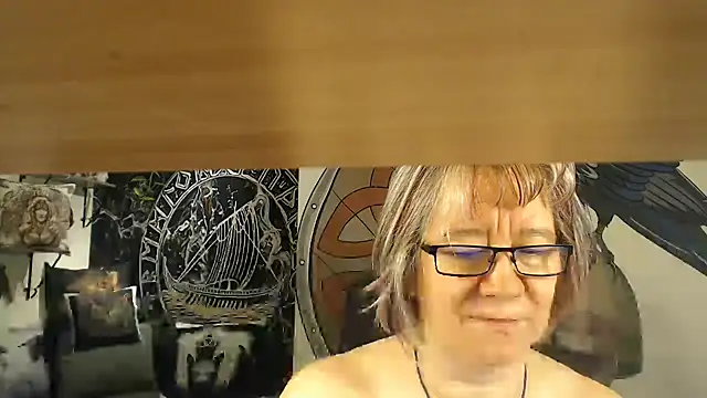 Snapshot of TittenMichelle chatting on 1, 2, 2026 TittenMichelle online show from 1, 2, 2026